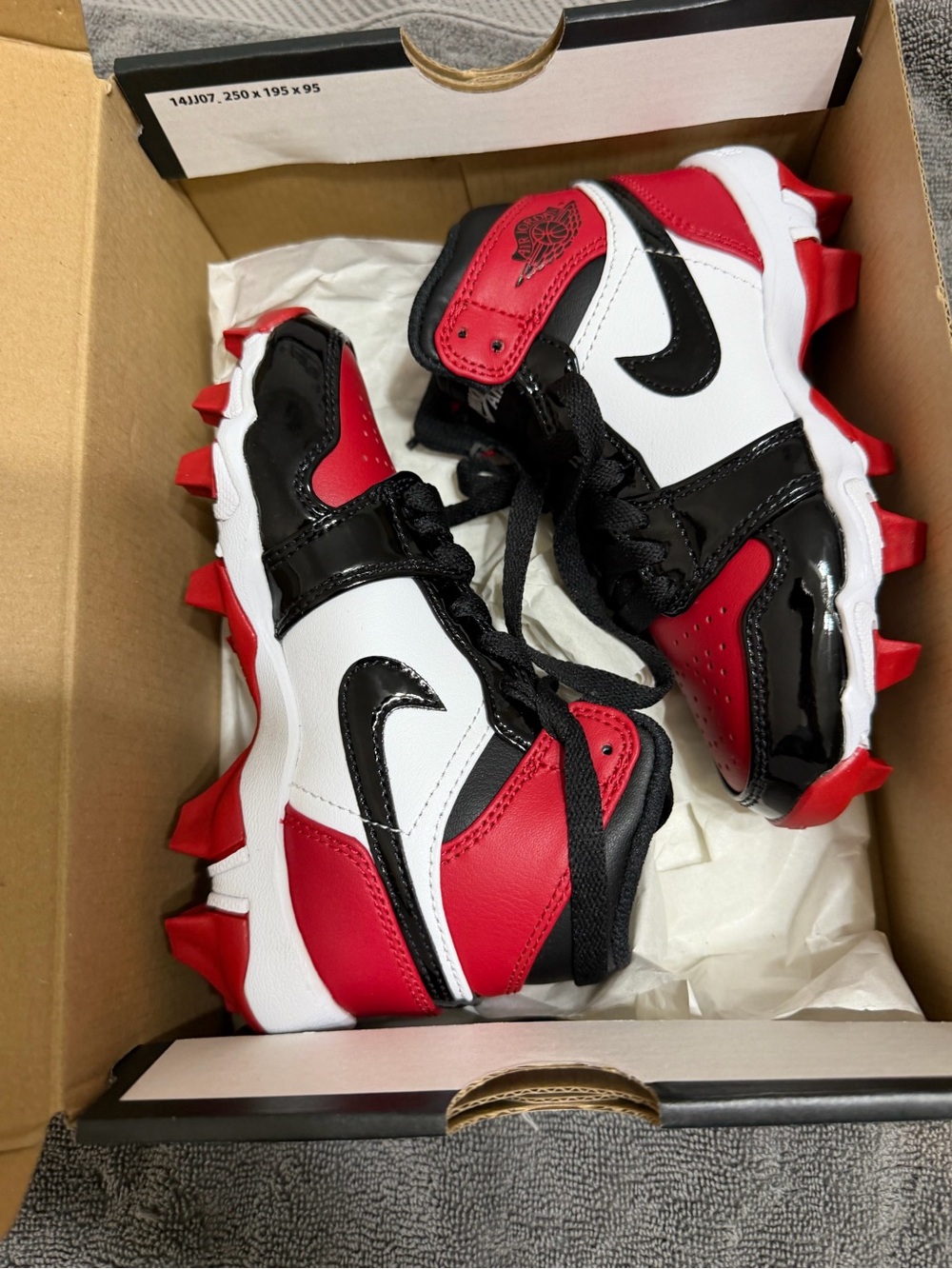 Brand New Kids' Air Jordan 1 Mid Molded Cleats ("Bred Toe" - Size 11C)